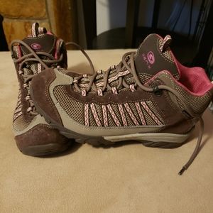 Women's hiking mid boots